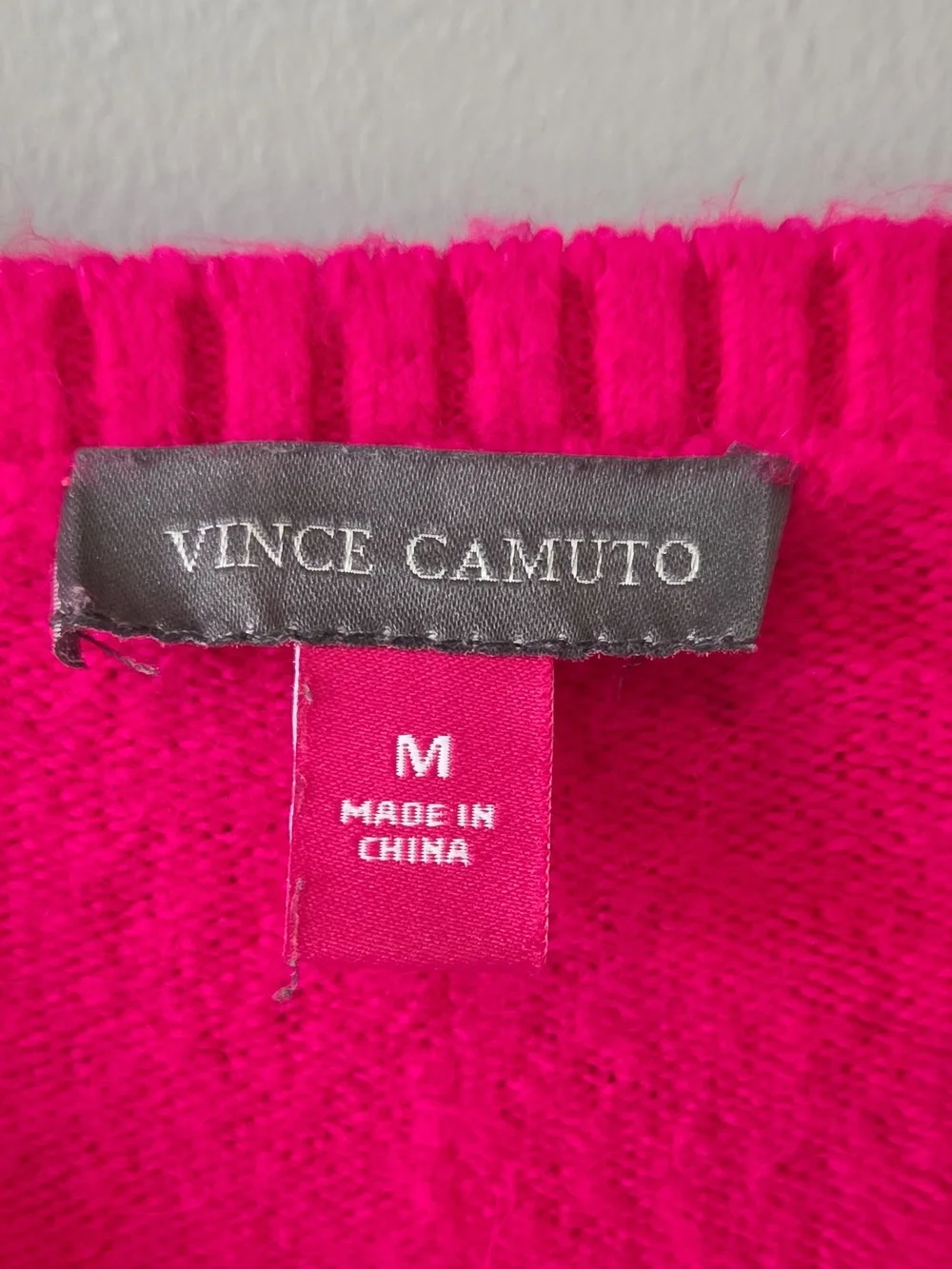 Vince Camuto bright neck